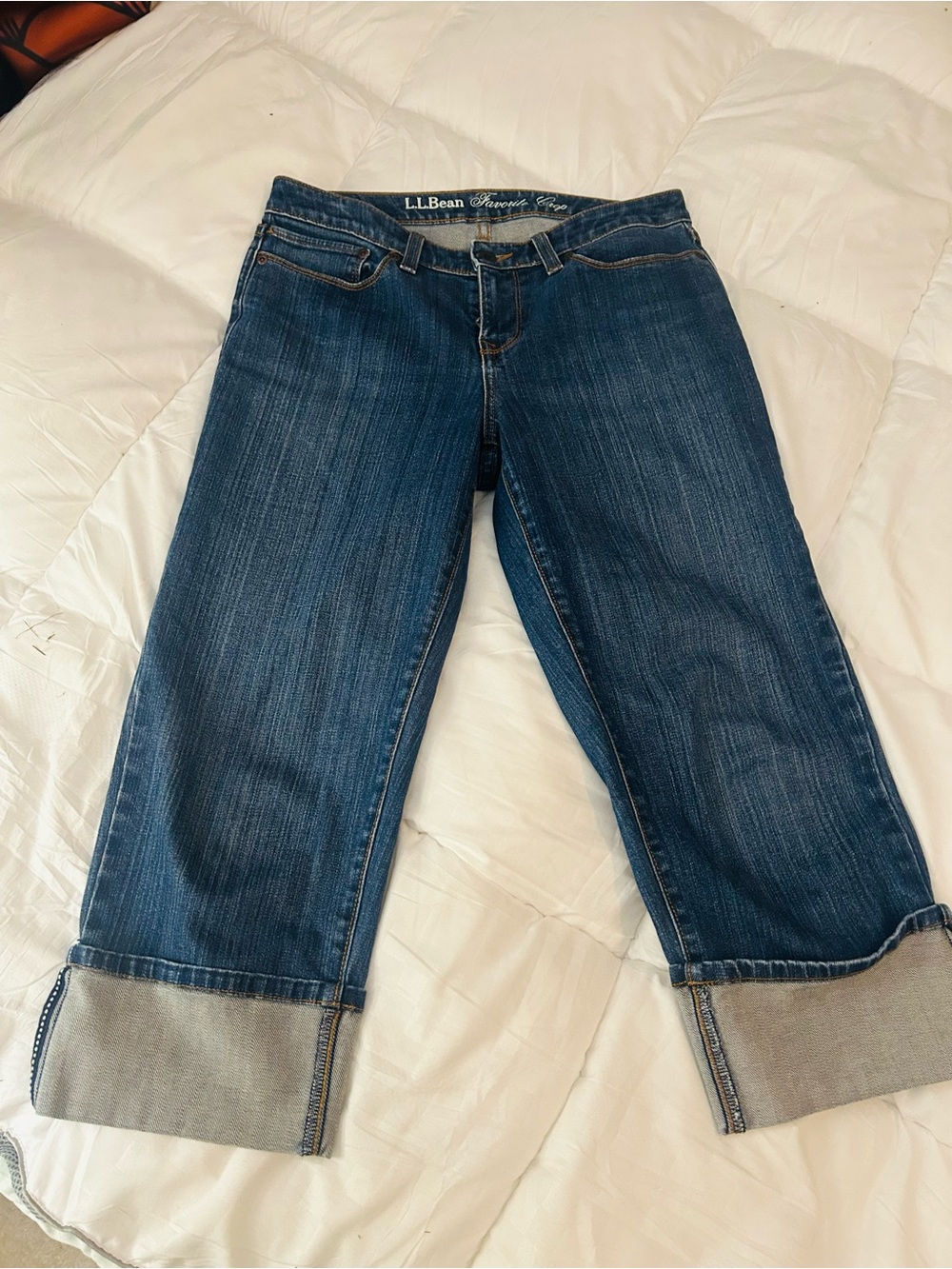 L.L. Bean Women's Dark Blue Denim Capri Jeans